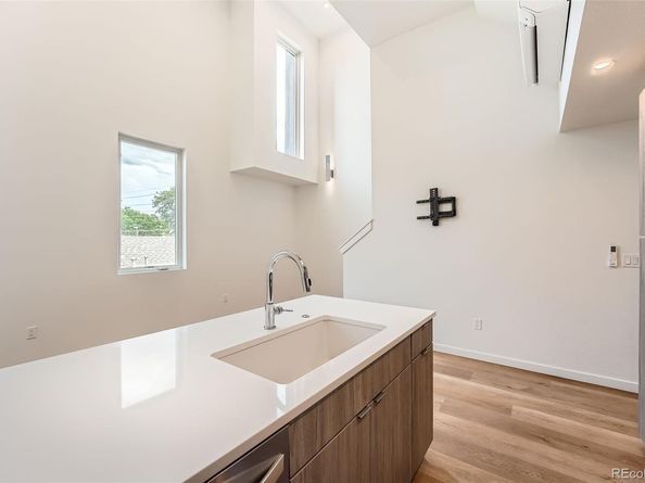 3700 N Marion Street 106, Denver CO 80205