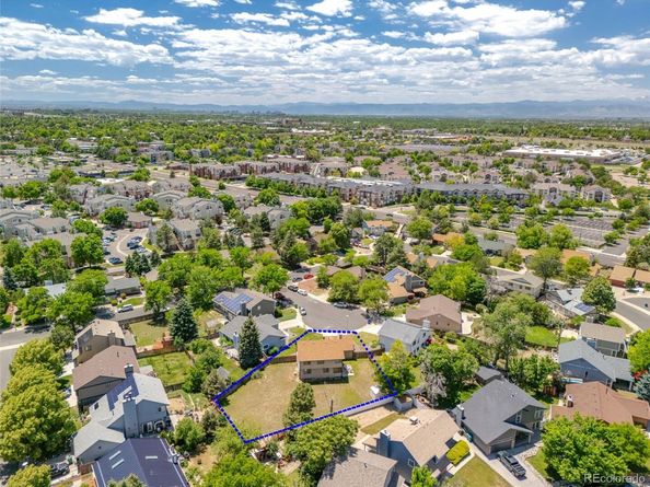 750 S Dearborn Court, Aurora CO 80012