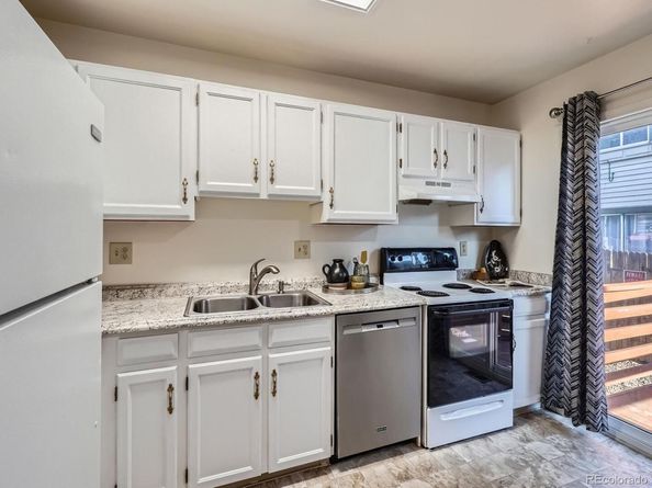 17681 E Loyola Drive E, Aurora CO 80013