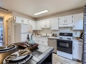17681 E Loyola Drive E, Aurora CO 80013