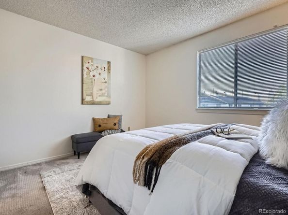 17681 E Loyola Drive E, Aurora CO 80013