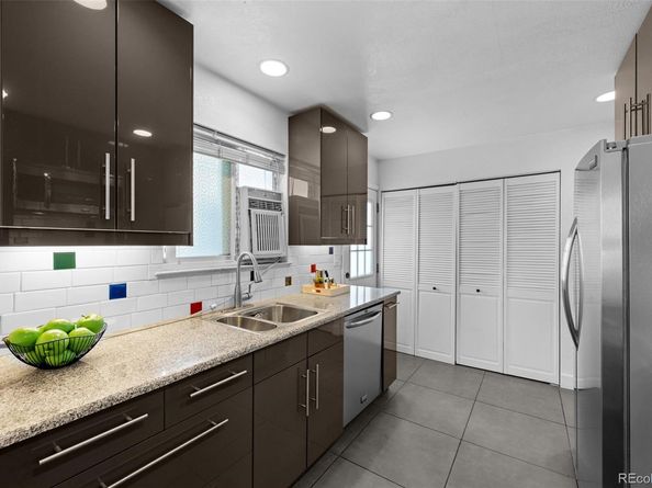 Undisclosed Address #2374424, Denver CO 80207