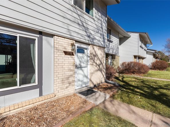 1233 S Troy Street, Aurora CO 80012