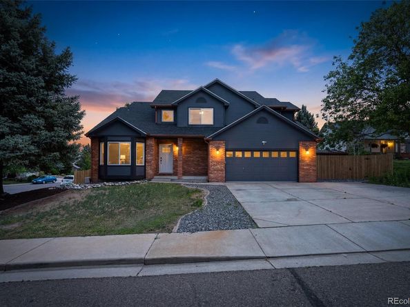 1464 Cherrywood Way, Longmont CO 80504