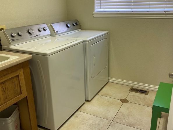 1266 S Ammons Street, Lakewood CO 80232
