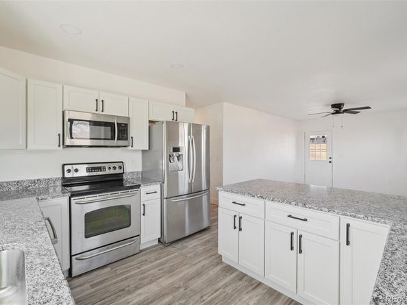 15834 W 11th Avenue, Golden CO 80401