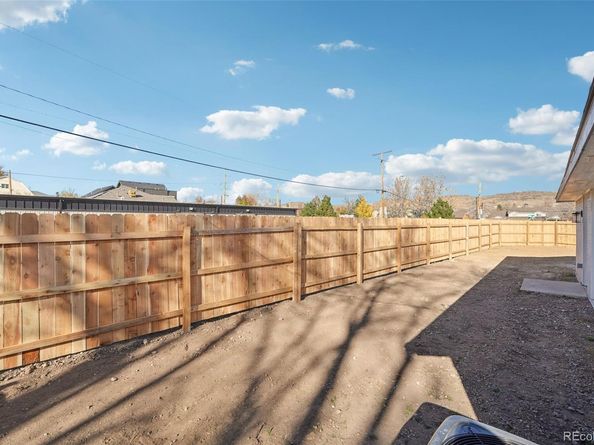 15834 W 11th Avenue, Golden CO 80401