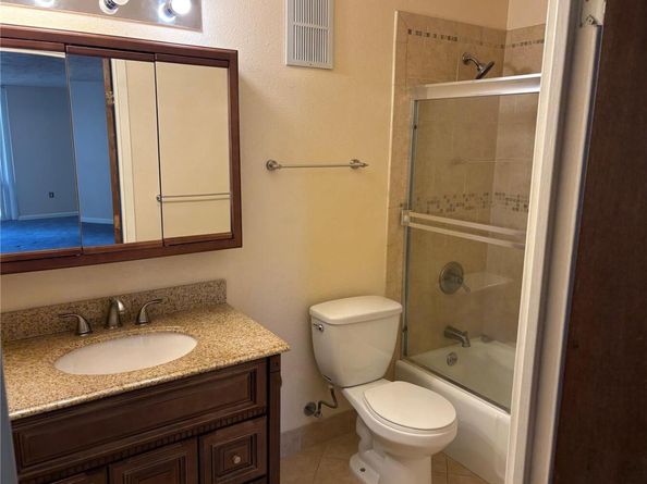 1625 Larimer Street 1606, Denver CO 80202