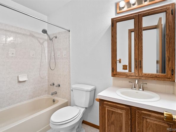 884 Elliott Street, Longmont CO 80504