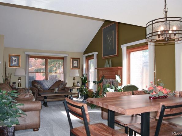 713 Kittredge Court, Aurora CO 80011