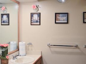 713 Kittredge Court, Aurora CO 80011