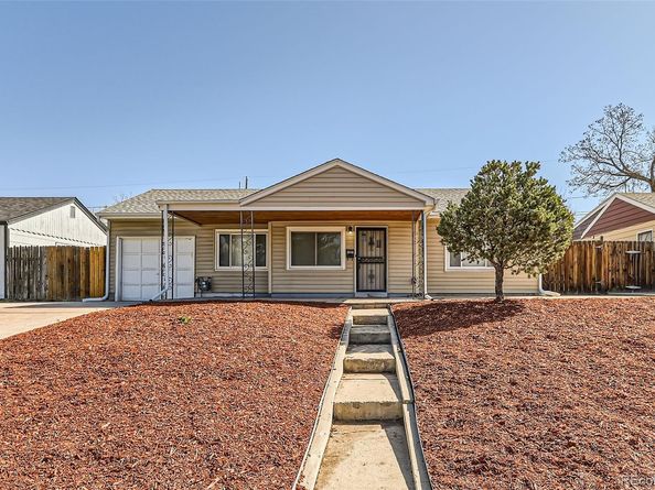 3016 S Grape Way, Denver CO 80222