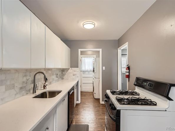 3016 S Grape Way, Denver CO 80222