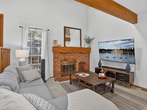 2082 S Helena Street A, Aurora CO 80013