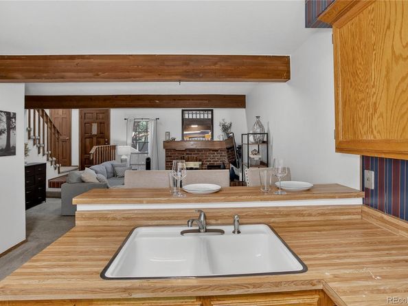 2082 S Helena Street A, Aurora CO 80013
