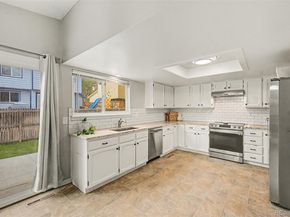 Undisclosed Address #2278428, Aurora CO 80014