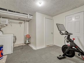 1811 S Quebec Way 1, Denver CO 80231