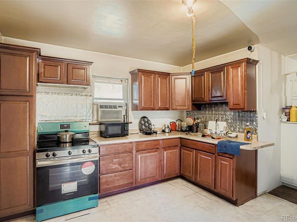 2425 W College Avenue, Denver CO 80219