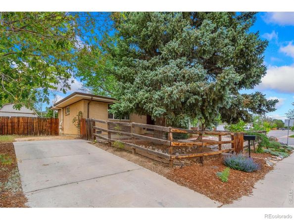 6617 W 61st Avenue, Arvada CO 80003