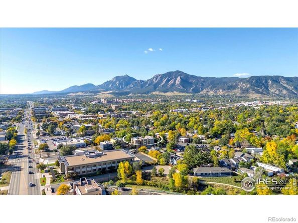 2711 Mapleton Avenue 27, Boulder CO 80304