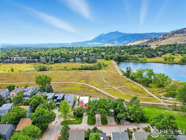 758 Cottage Lane, Boulder CO 80304