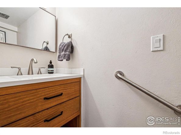 2557 S Dover Street 30, Lakewood CO 80227