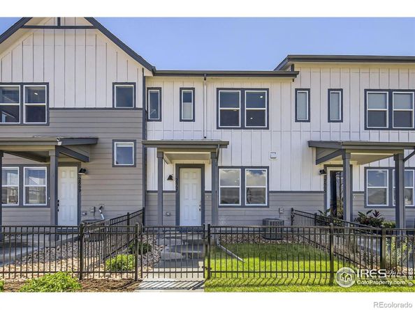 2745 Bear Springs Circle, Longmont CO 80503