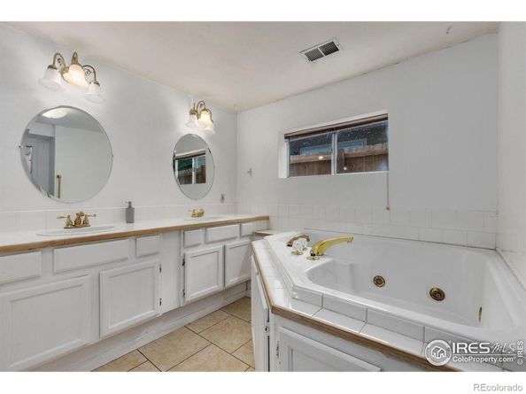 247 Wadsworth Circle, Longmont CO 80504