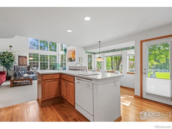 906 Cranberry Court, Longmont CO 80503