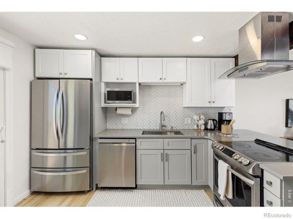 4100 Greenbriar Boulevard, Boulder CO 80305