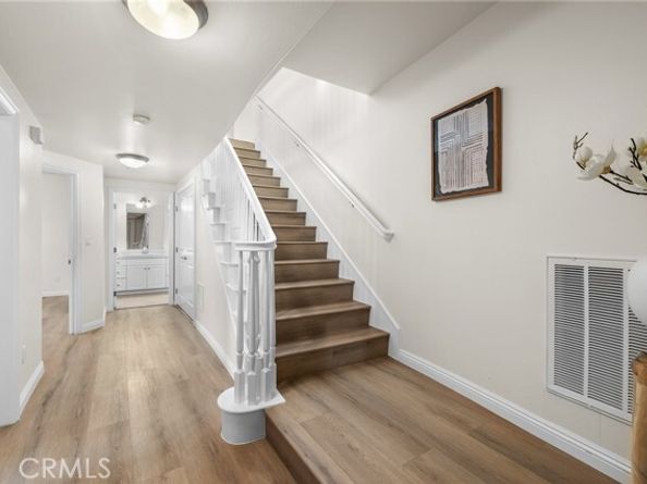 13031 Villosa Place 437, Los Angeles CA 90094