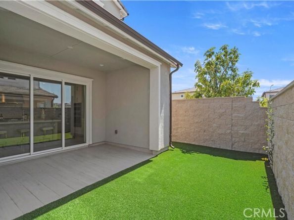 251 Brackens, Lake Forest (el Toro) CA 92630