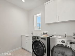 251 Brackens, Lake Forest (el Toro) CA 92630