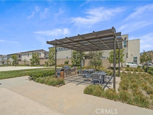 251 Brackens, Lake Forest (el Toro) CA 92630