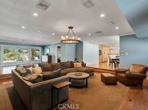 16426 Knollwood Drive, Granada Hills (los Angeles) CA 91344