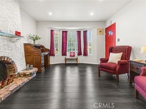 1817 N Hollywood, Burbank CA 91505