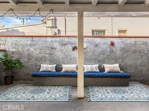 1817 N Hollywood, Burbank CA 91505