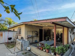 11474 Gladstone, Sylmar (los Angeles) CA 91342