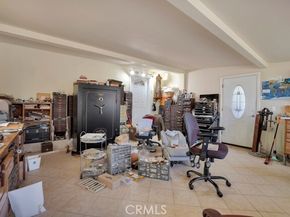 7113 Encino Avenue, Los Angeles CA 91406