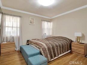 7113 Encino Avenue, Los Angeles CA 91406