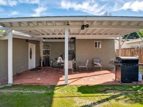 7113 Encino Avenue, Los Angeles CA 91406