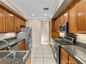 9447 Hendrix, North Hills (los Angeles) CA 91343