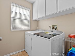 9447 Hendrix, North Hills (los Angeles) CA 91343