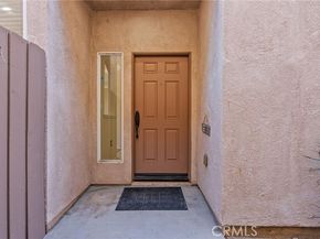 9447 Hendrix, North Hills (los Angeles) CA 91343