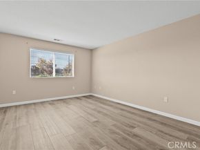 9447 Hendrix, North Hills (los Angeles) CA 91343