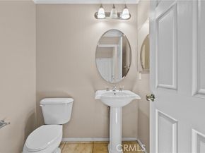 9447 Hendrix, North Hills (los Angeles) CA 91343