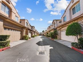 9447 Hendrix, North Hills (los Angeles) CA 91343