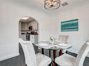 5723 Ensign, North Hollywood (los Angeles) CA 91601