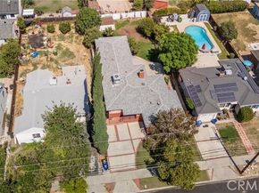 18715 valerio Street, Reseda (los Angeles) CA 91335