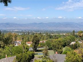 4801 Hermano, Tarzana (los Angeles) CA 91356